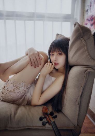 欧美最年轻av女星_高清在线观看高清