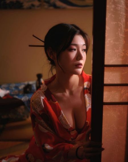 欧美春色另类校园小说_720天堂在线