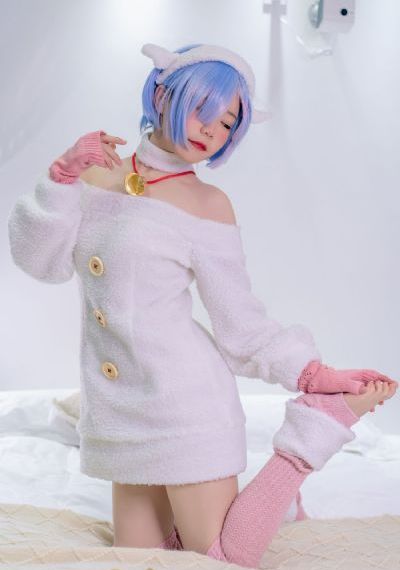 欧美艳星stormy_高清高清完整版播放