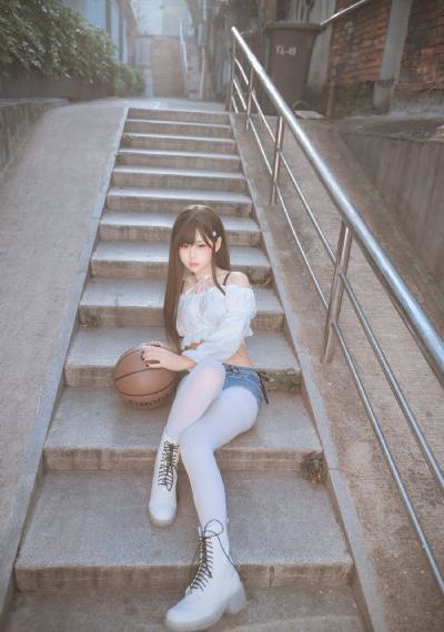 99九九热在线视频精品_超清在线观看高清