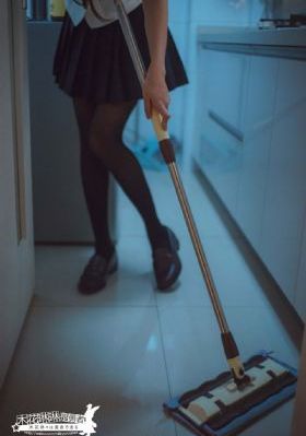 美女露全乳视频短片_BD完整视频观看