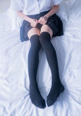 国产美女偷拍在线_BD英语BD在线观看