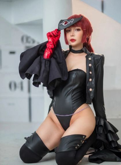 女生头像欧美黑白头像_720免费观看