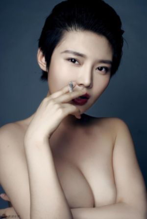 欧美三日本三级少妇99不卡_蓝光完整版观看