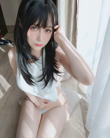 日本一道一本一区二三_720在线手机播放