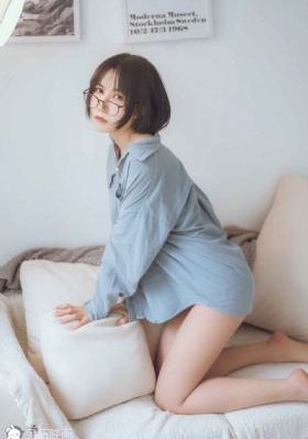 国产在线网红丝袜视频_1080P完整版观看