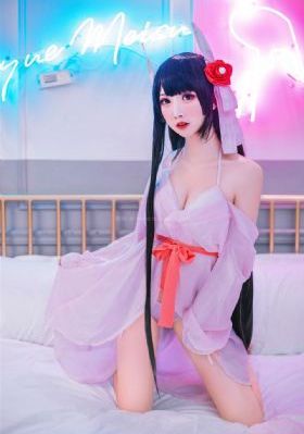欧美街拍情侣头像_4K完整版观看